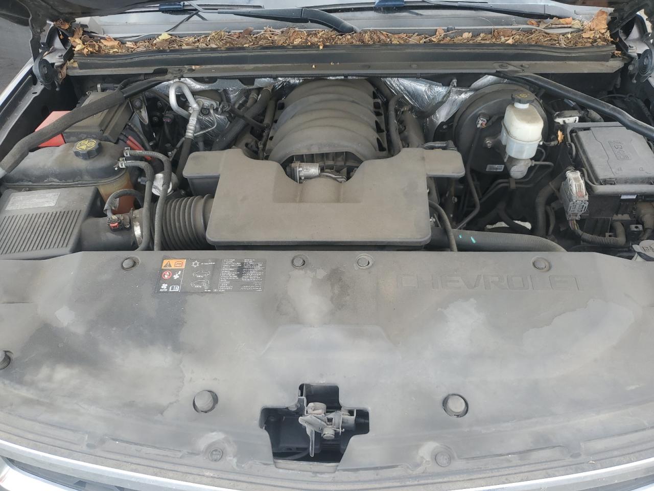 CHEVROLET SUBURBAN C1500 LT