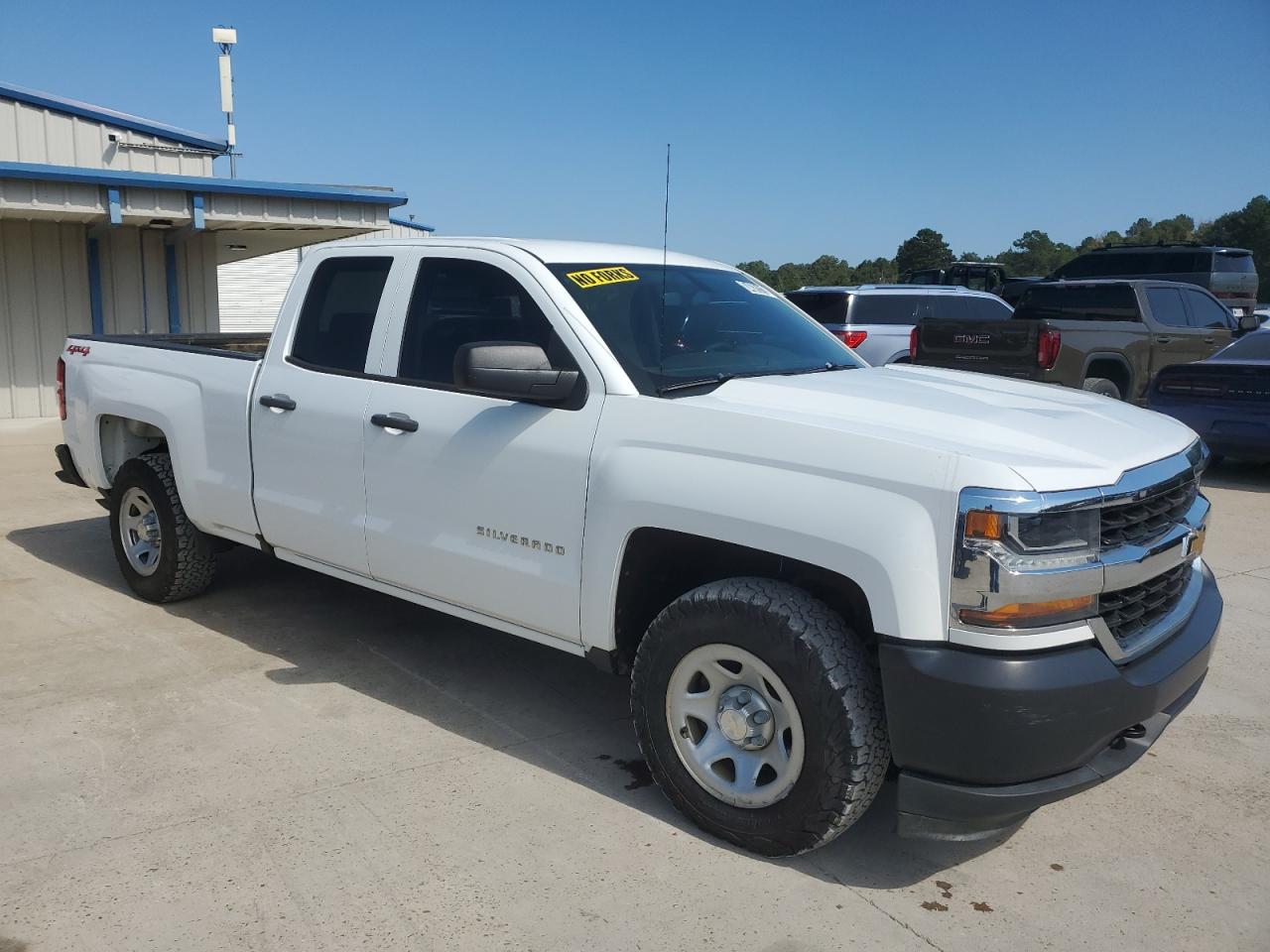 CHEVROLET SILVERADO K1500 BASE/LS