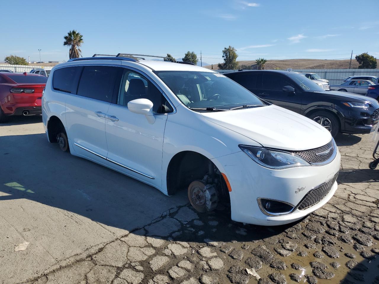 CHRYSLER PACIFICA TOURING L