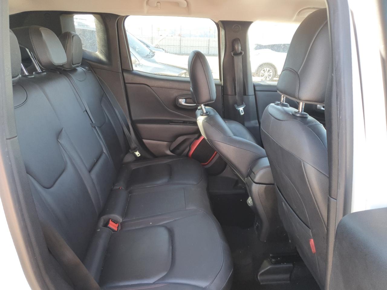 JEEP RENEGADE TRAILHAWK