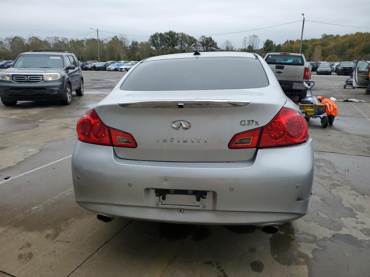 INFINITI G37