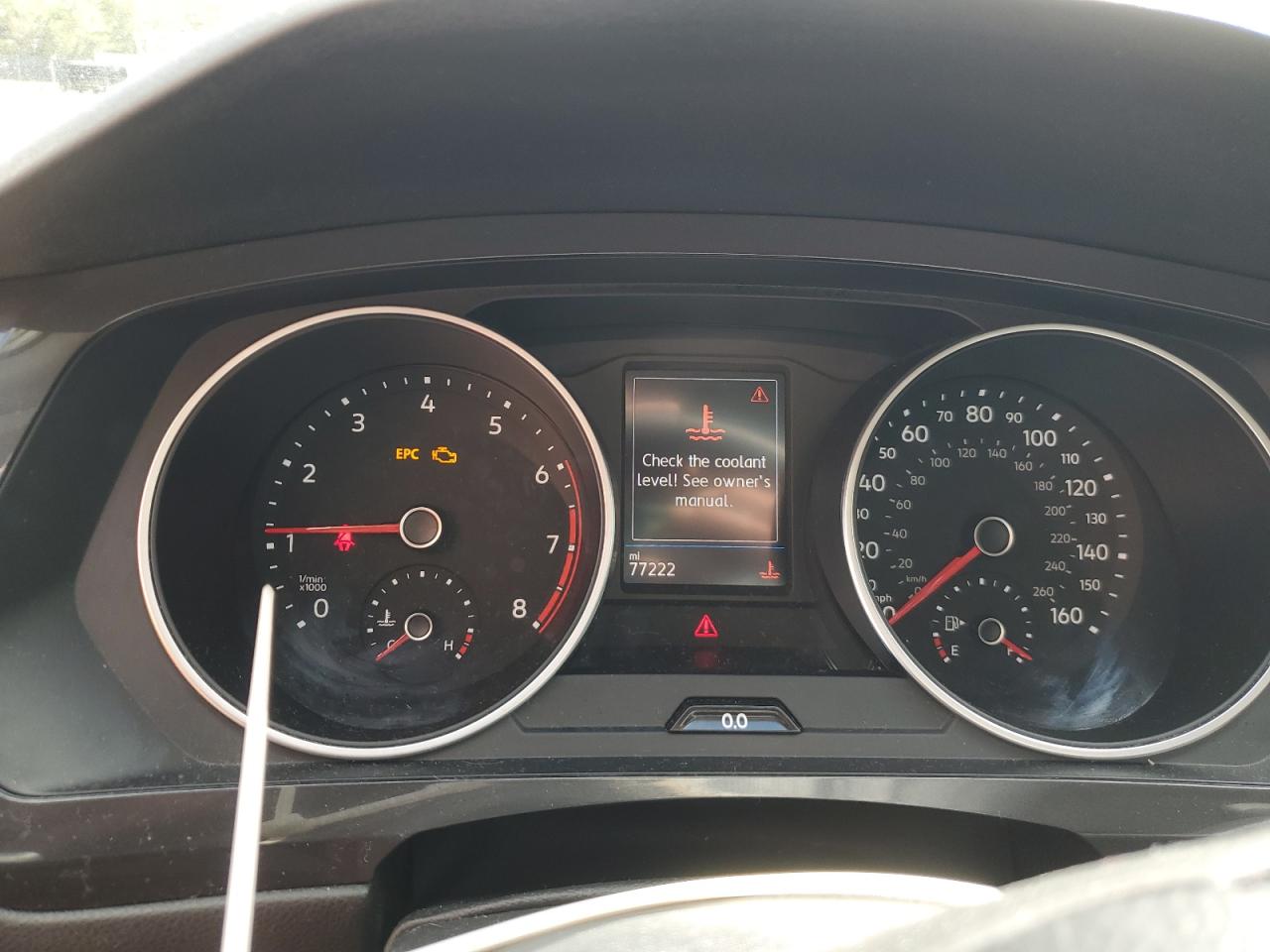 VOLKSWAGEN TIGUAN SE