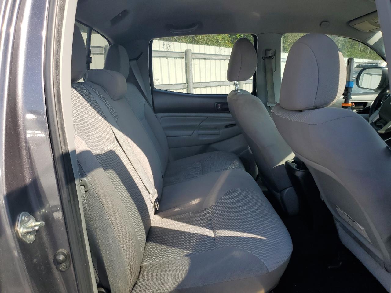 TOYOTA TACOMA DOUBLE CAB PRERUNNER