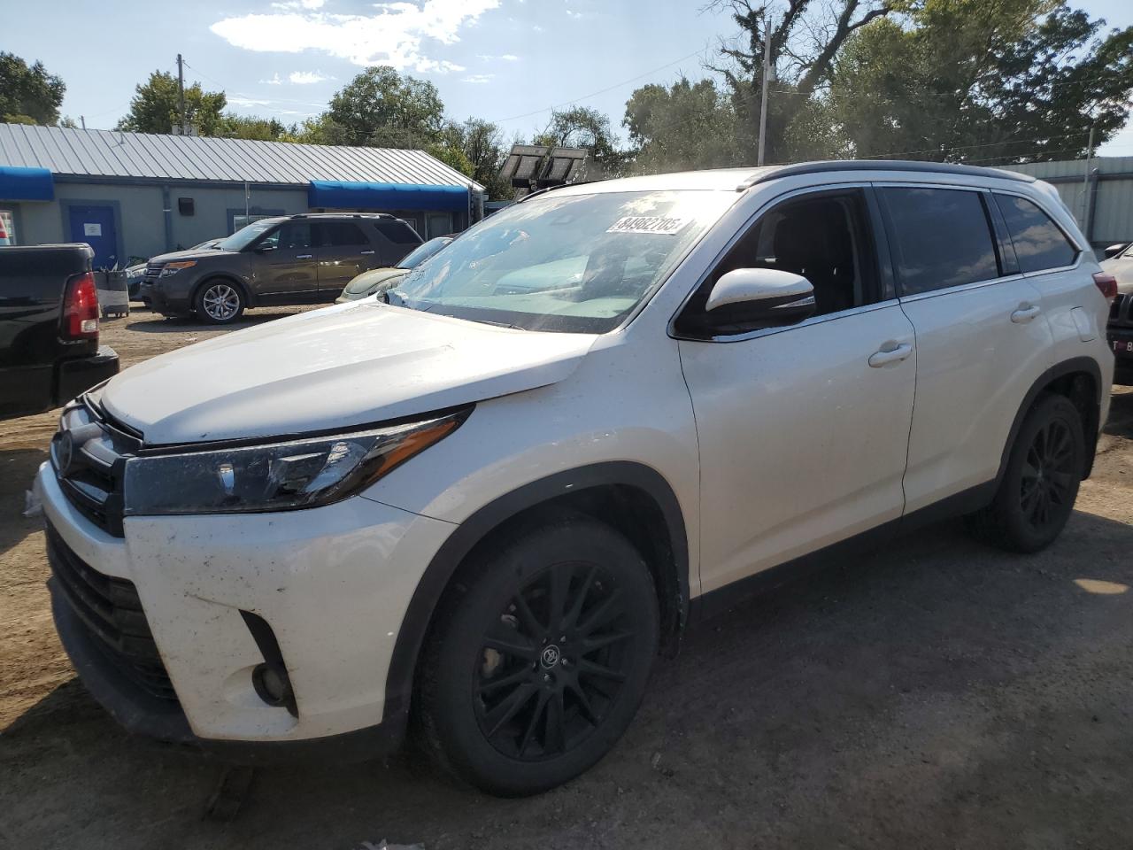 TOYOTA HIGHLANDER SE