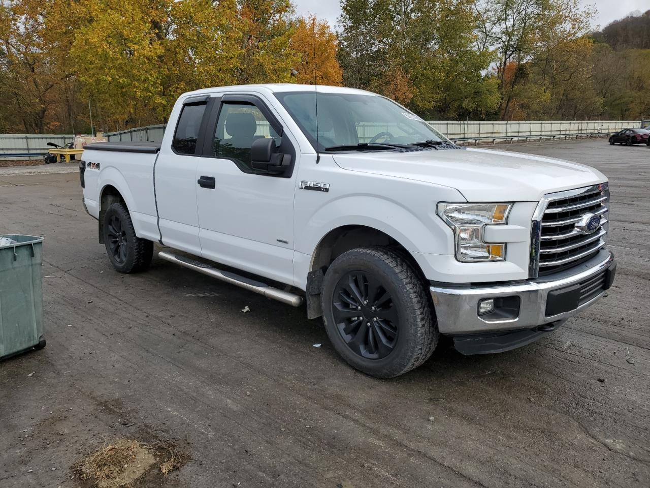 FORD F-150 SUPER CAB