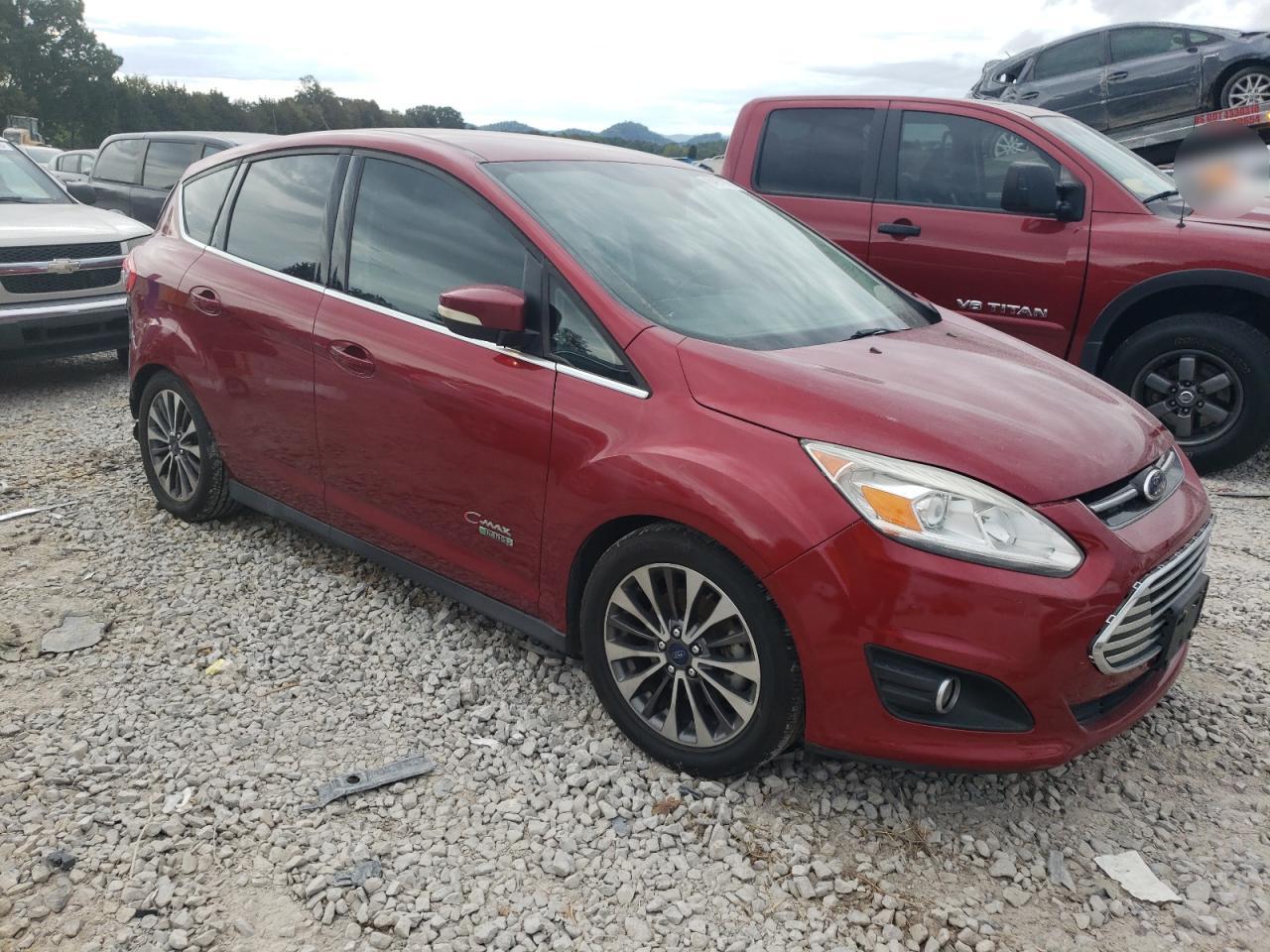 FORD C-MAX TITANIUM