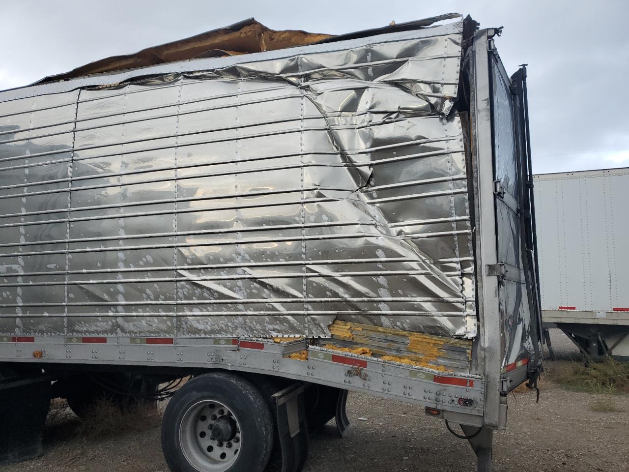 Lot #3276619066 2010 UTILITY VS2RA