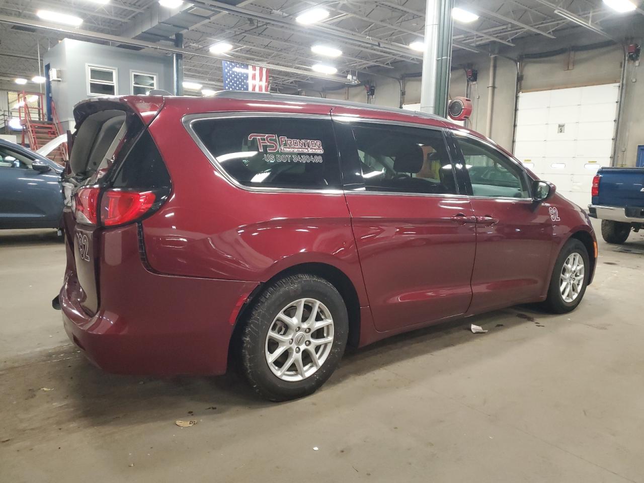 CHRYSLER VOYAGER LXI