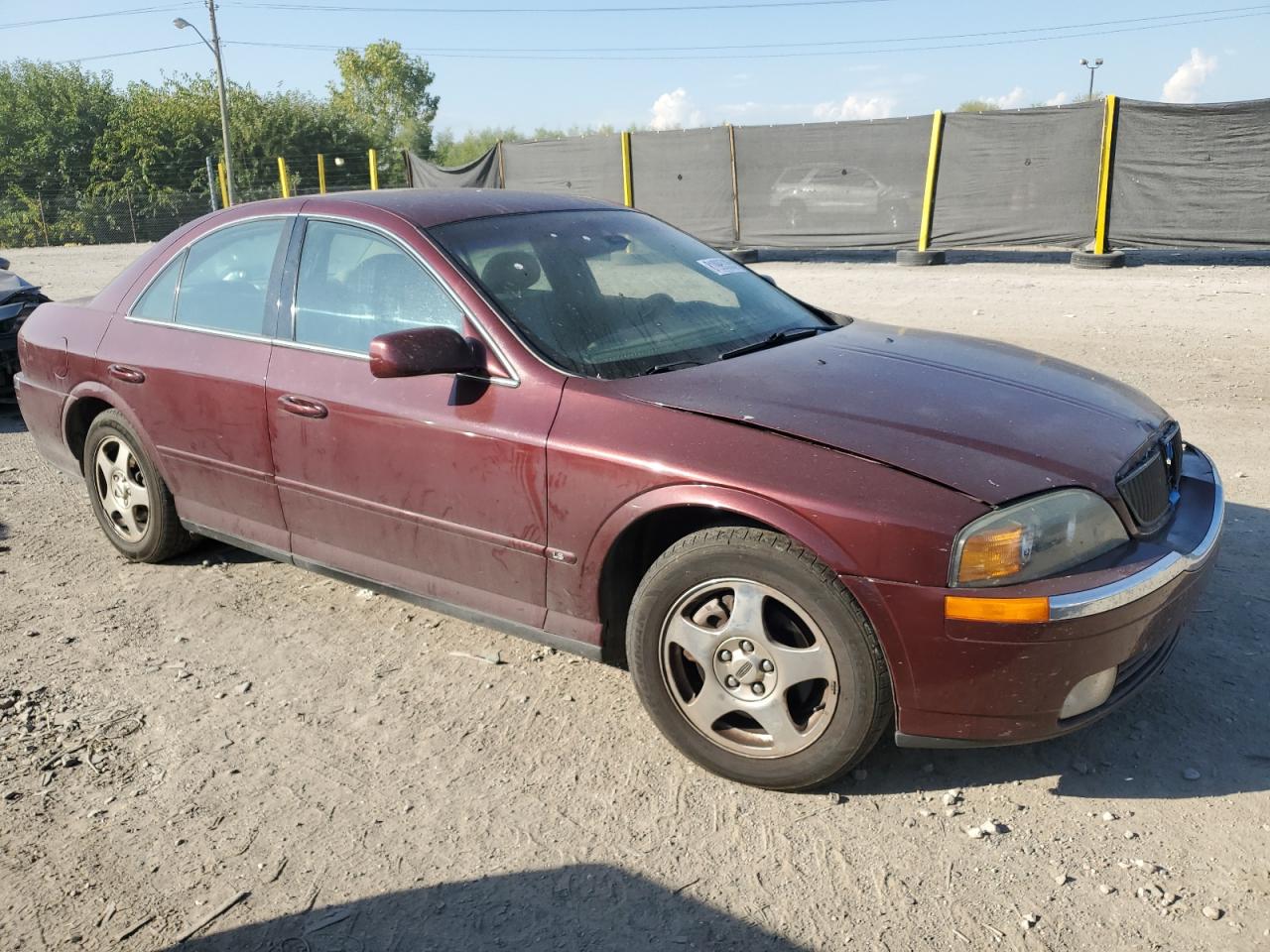 Lot #3264570918 2000 LINCOLN LS