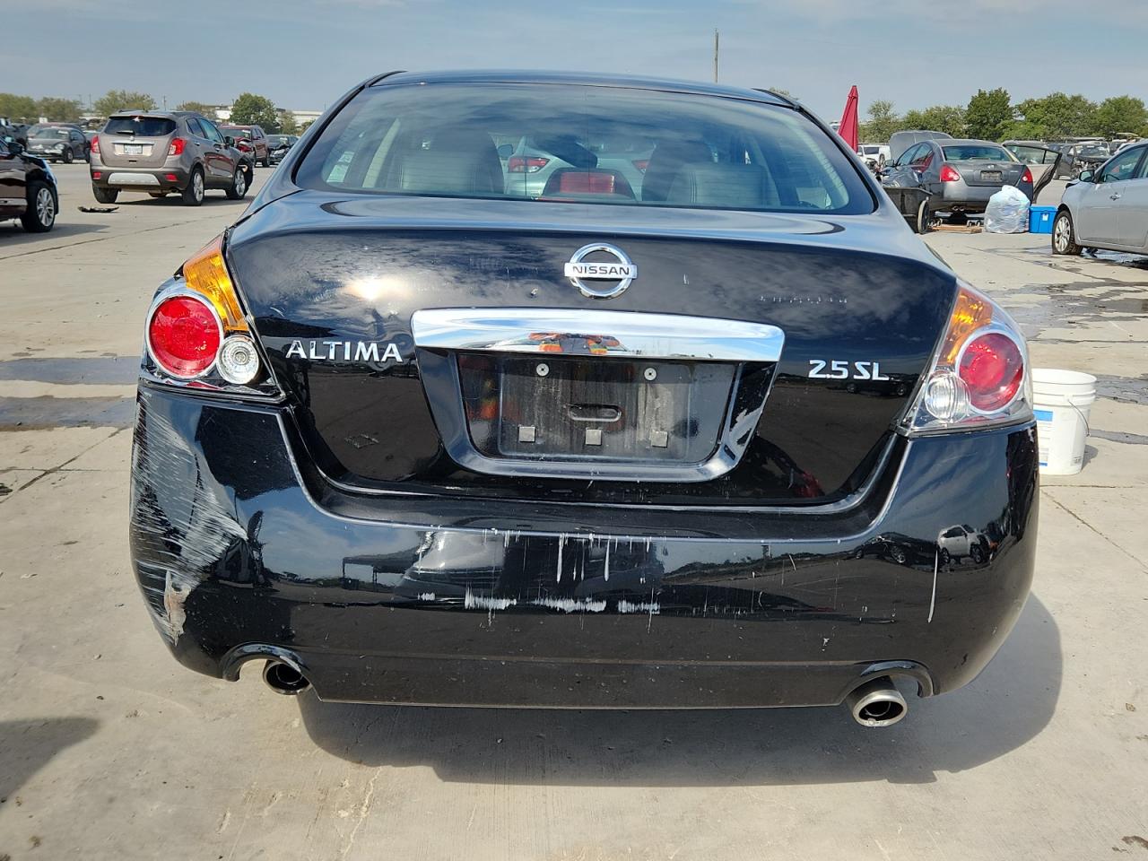 NISSAN ALTIMA BASE