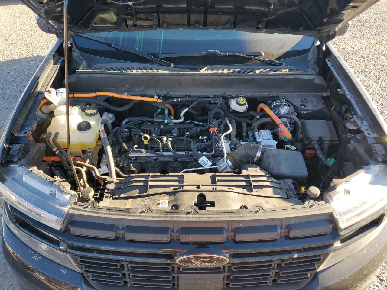 FORD MAVERICK LARIAT