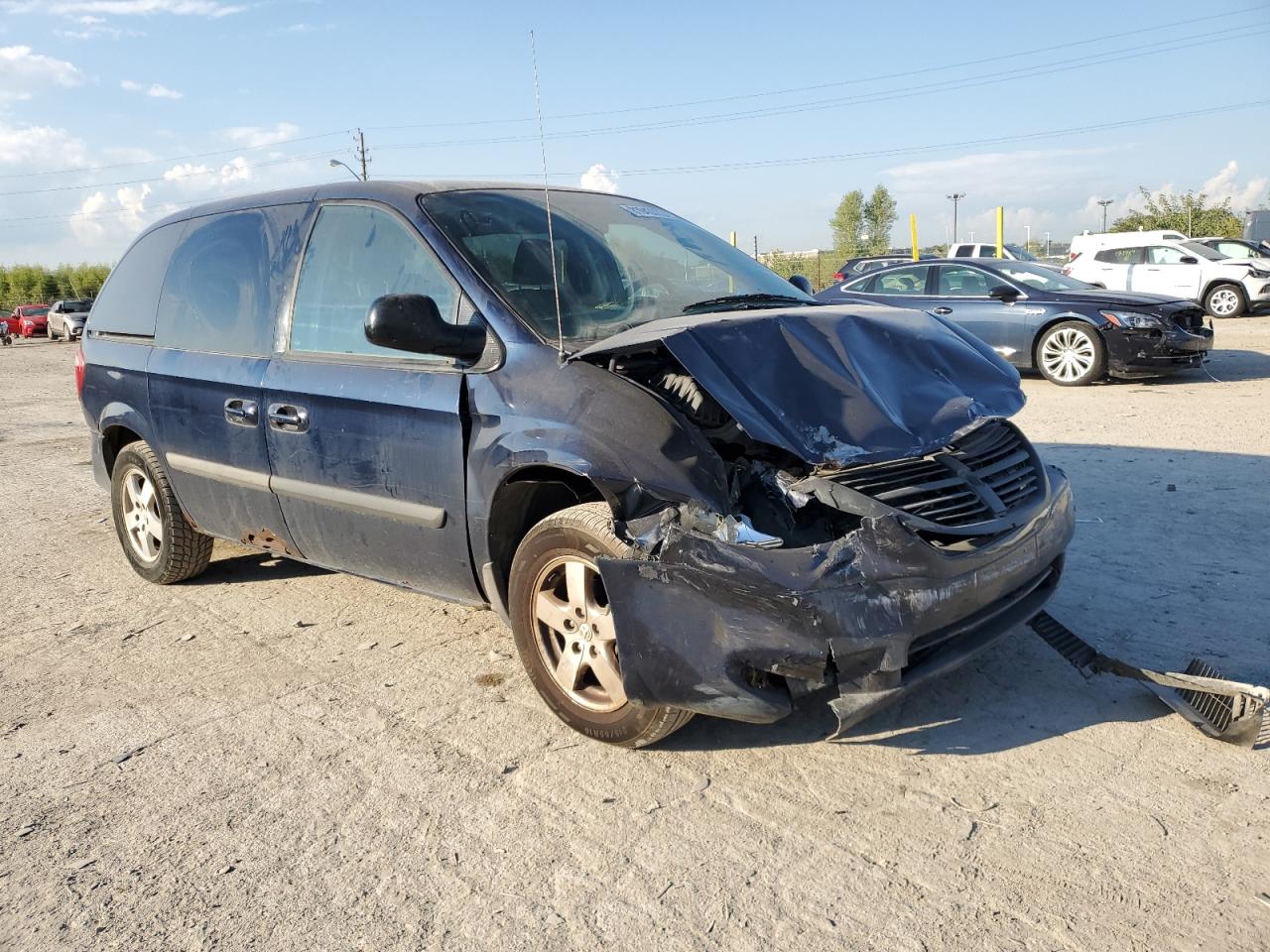 Lot #3263656706 2006 DODGE CARAVAN SXT