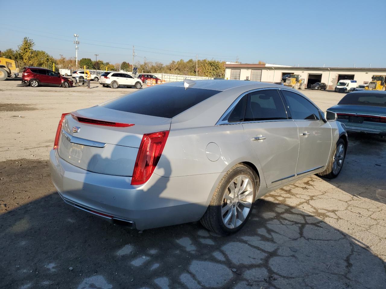 CADILLAC XTS LUXURY COLLECTION