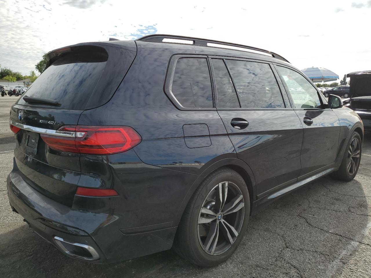 BMW X7 XDRIVE40I