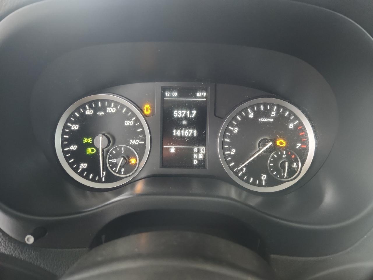 MERCEDES-BENZ METRIS