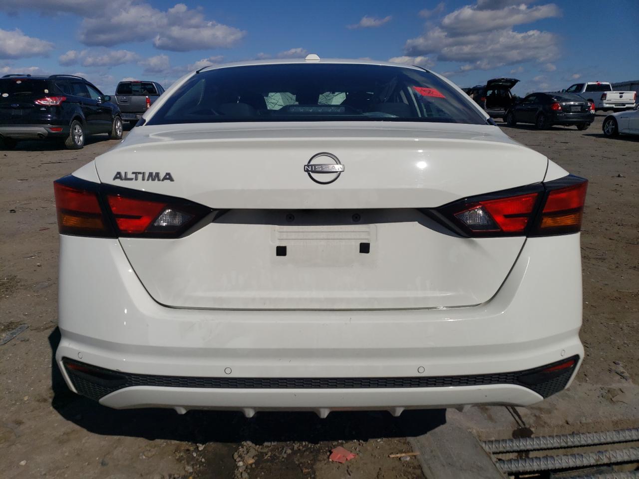 NISSAN ALTIMA SV