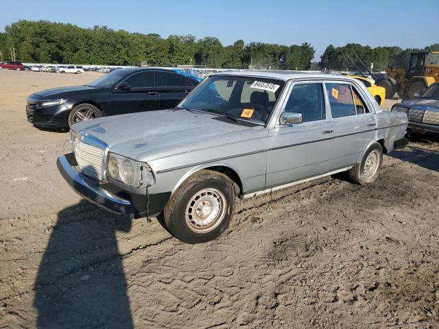 Global Auto Auctions: 1984 MERCEDES-BENZ 300 DT