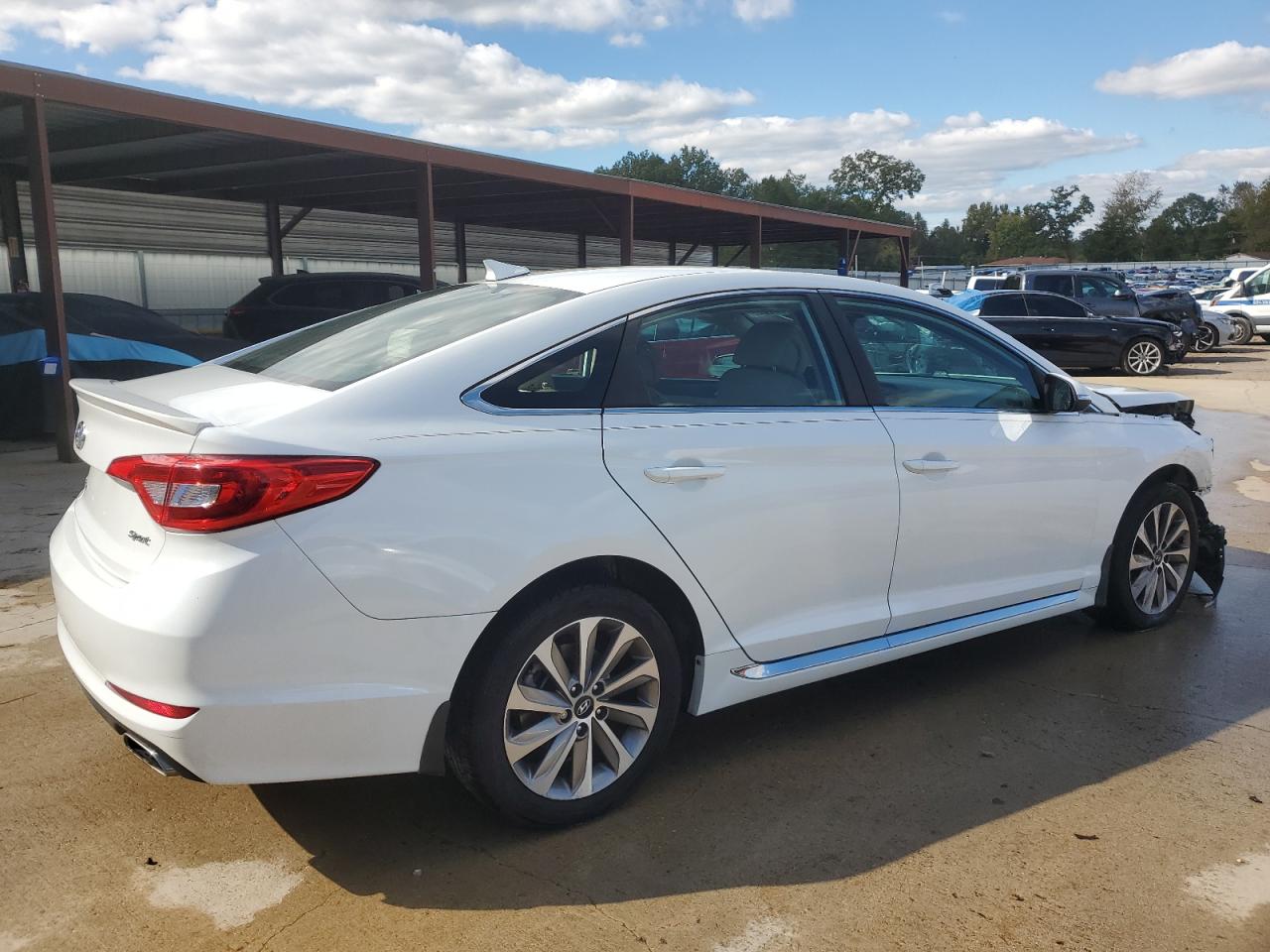 HYUNDAI SONATA SPORT