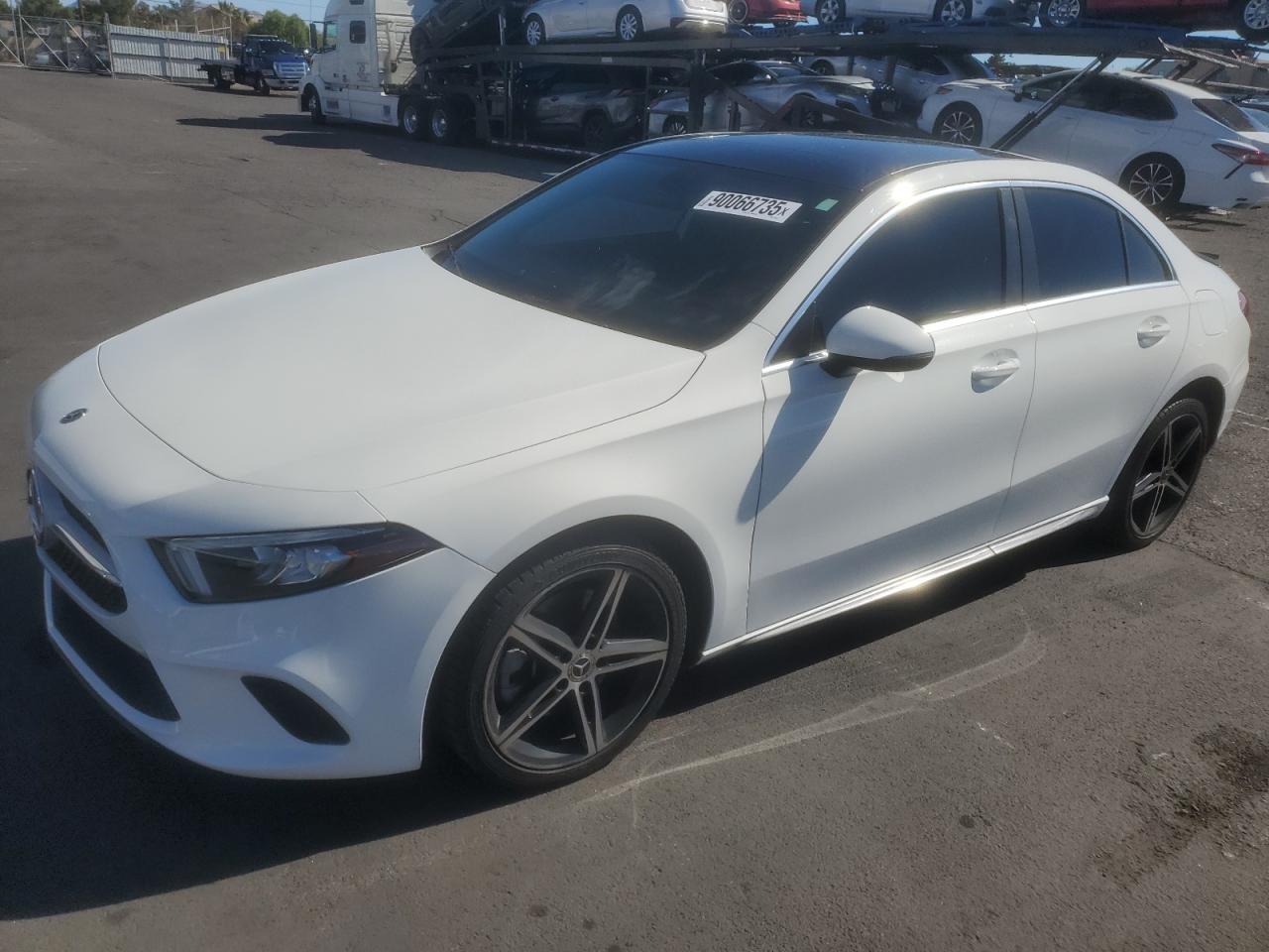 MERCEDES-BENZ A-CLASS 220