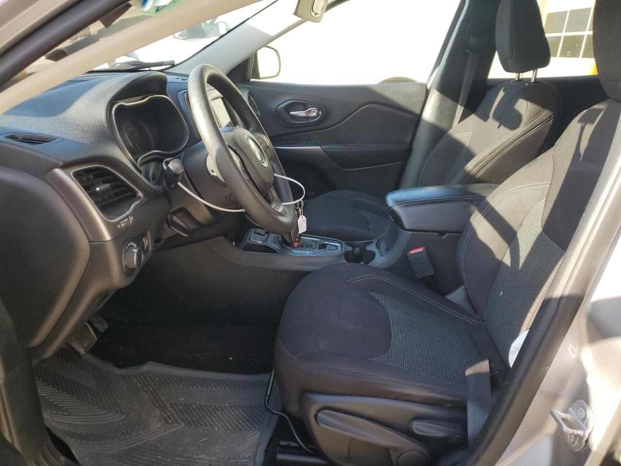 Lot #3310450303 2020 JEEP CHEROKEE L