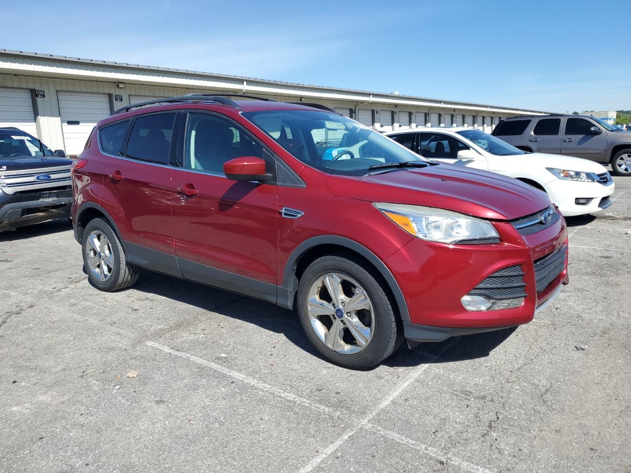 FORD ESCAPE SE