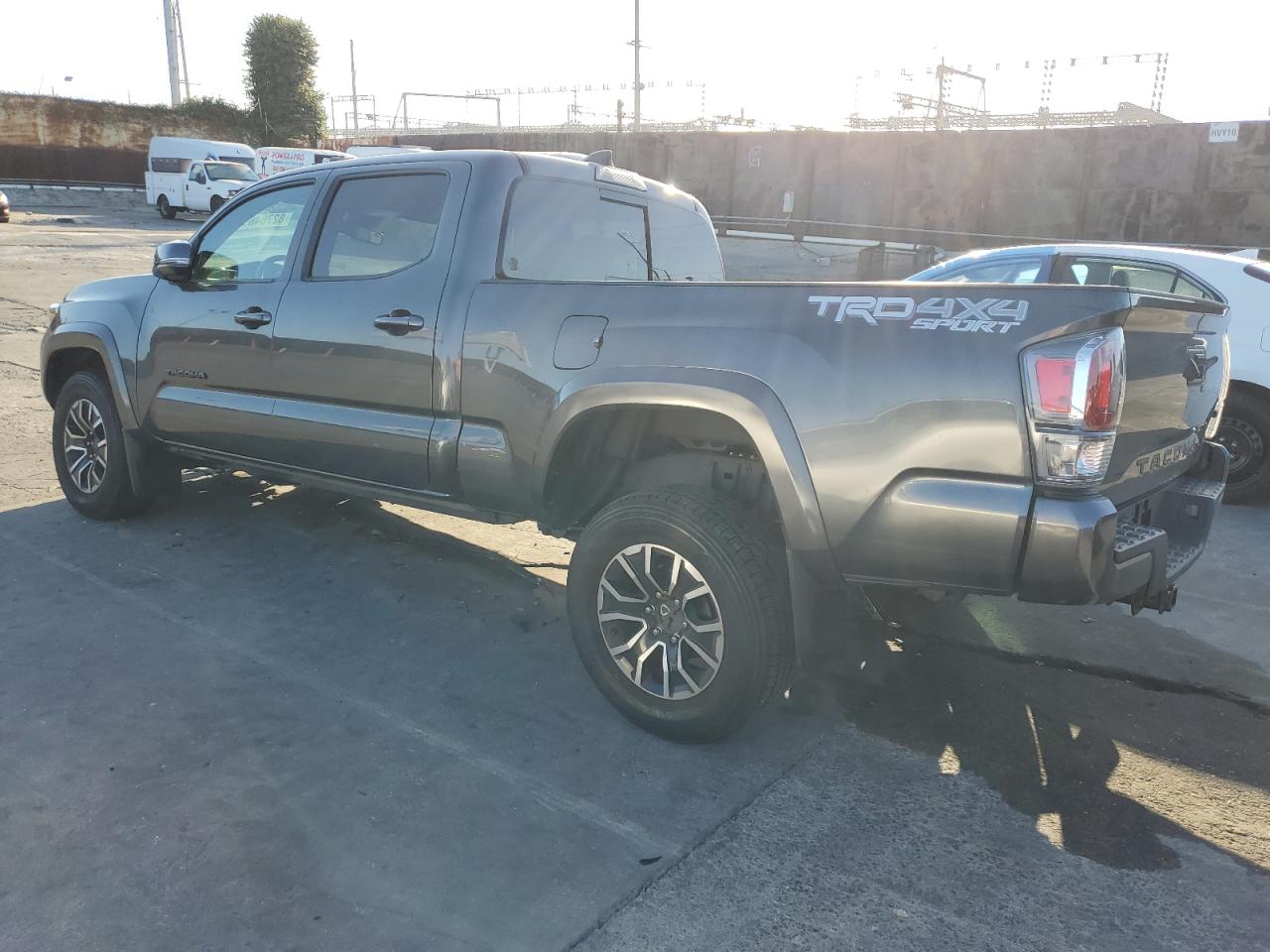 TOYOTA TACOMA DOUBLE CAB