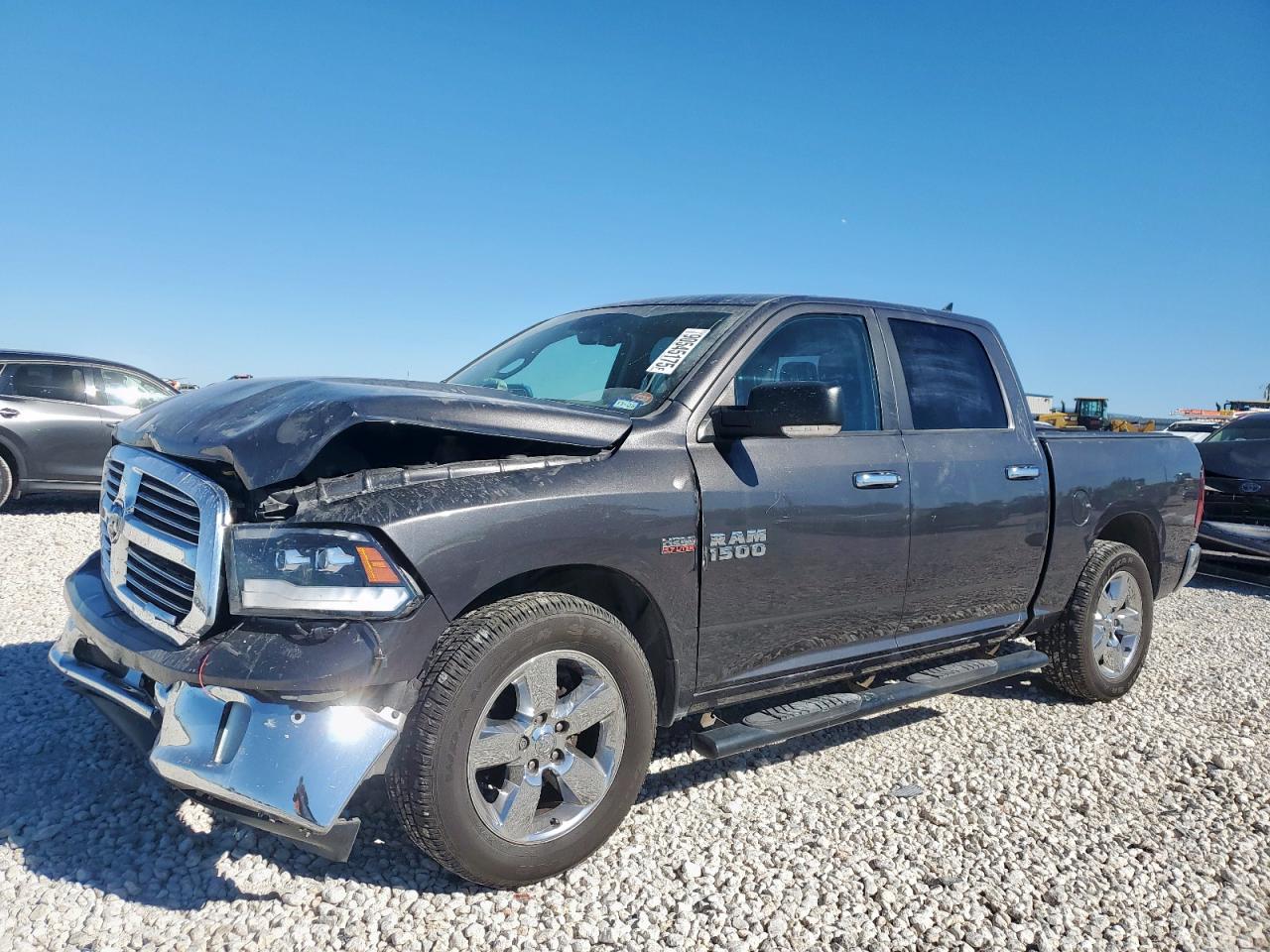 RAM 1500 SLT