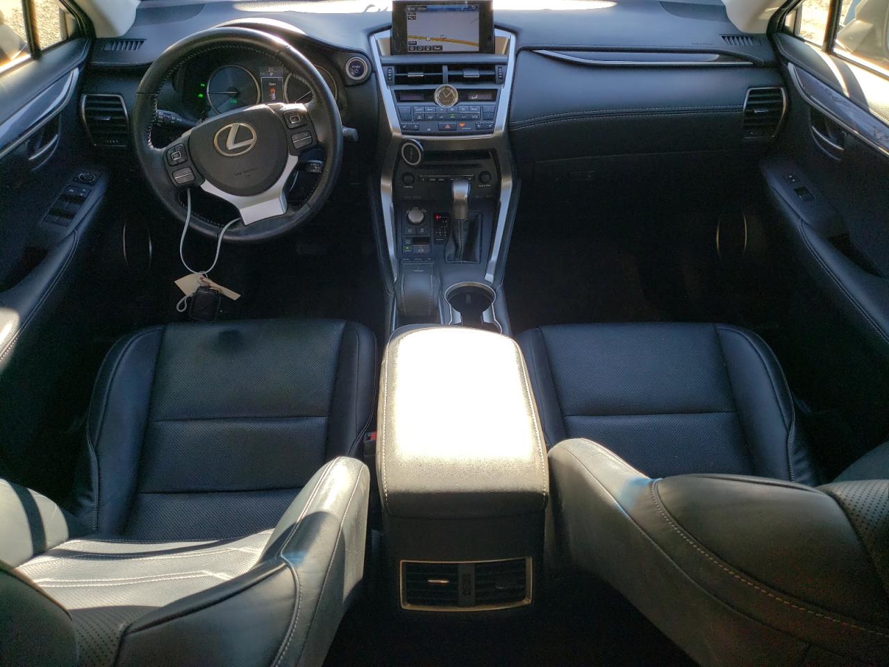 LEXUS NX 300H