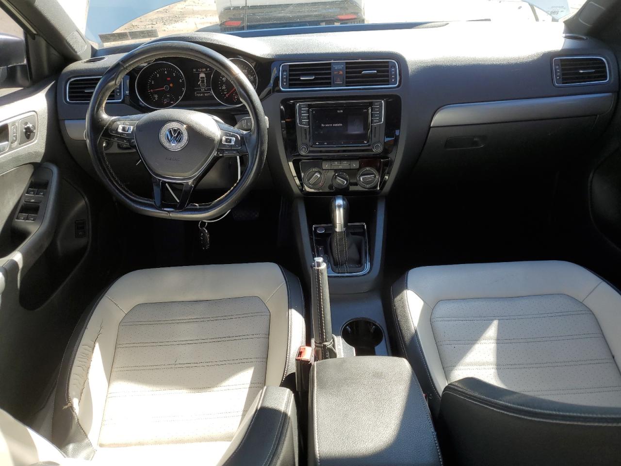 VOLKSWAGEN JETTA SPORT