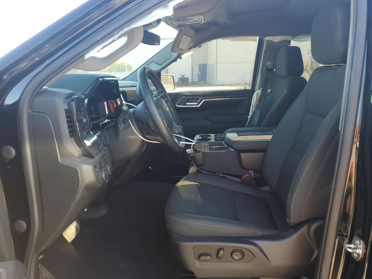 CHEVROLET SILVERADO C1500 LT