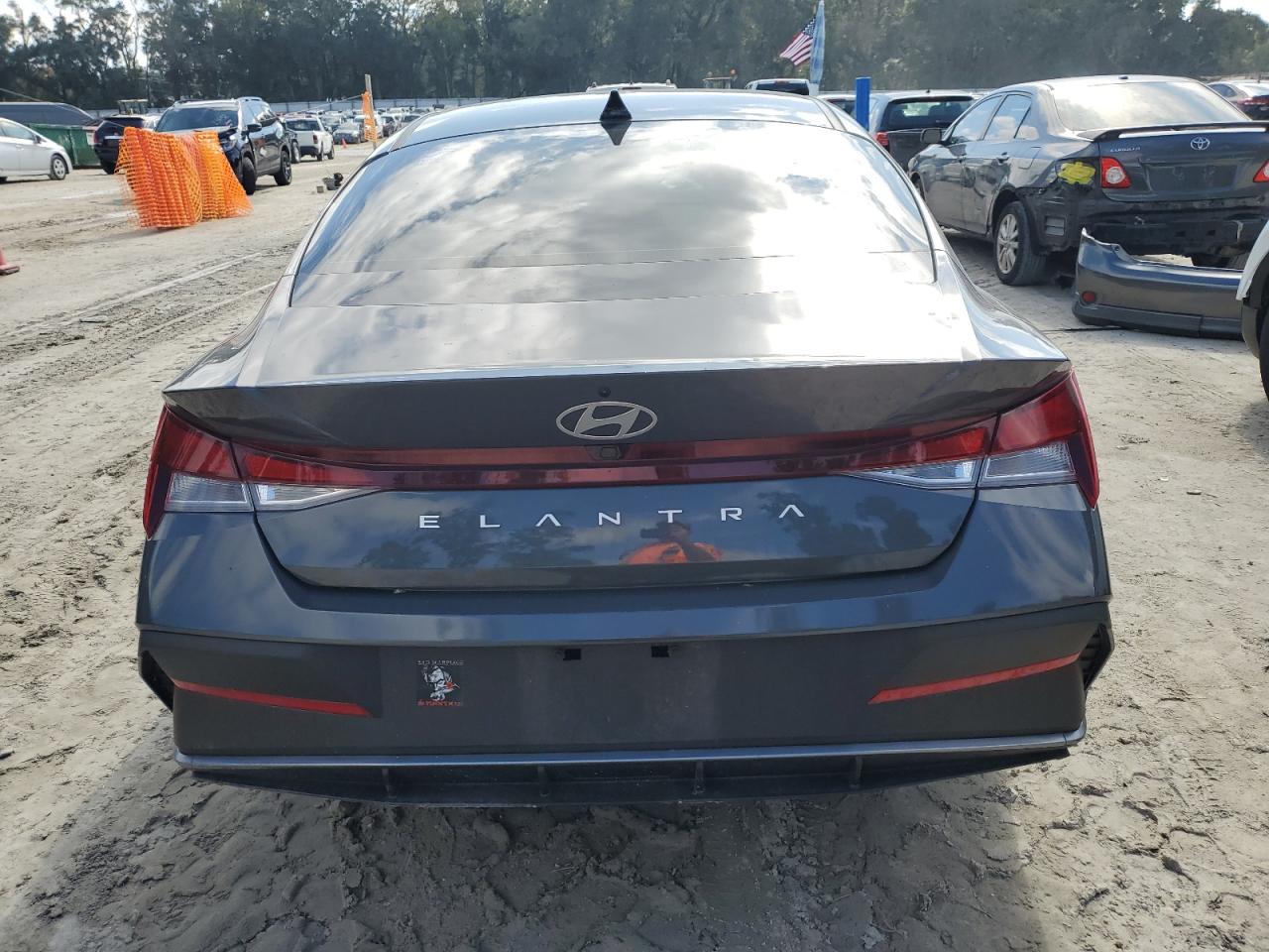 Lot #3311687222 2024 HYUNDAI ELANTRA SE