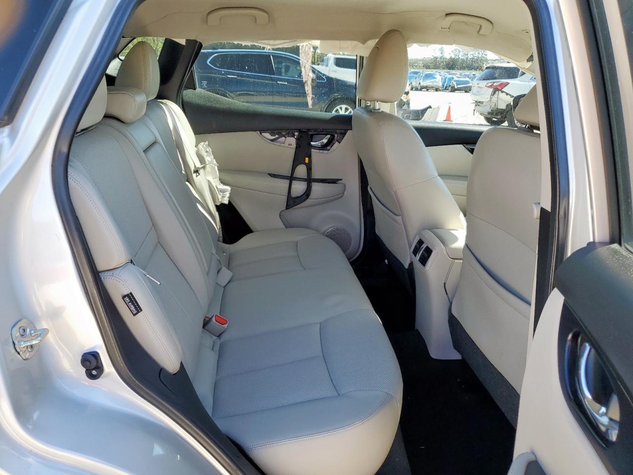 NISSAN ROGUE SPORT SL