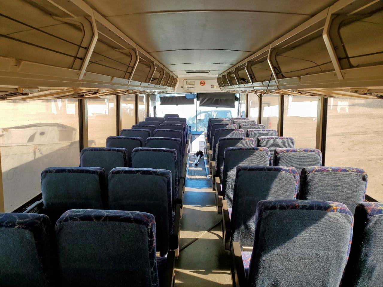 Lot #3280381968 1986 TRANSPORTATION MFG CORP. 102A3