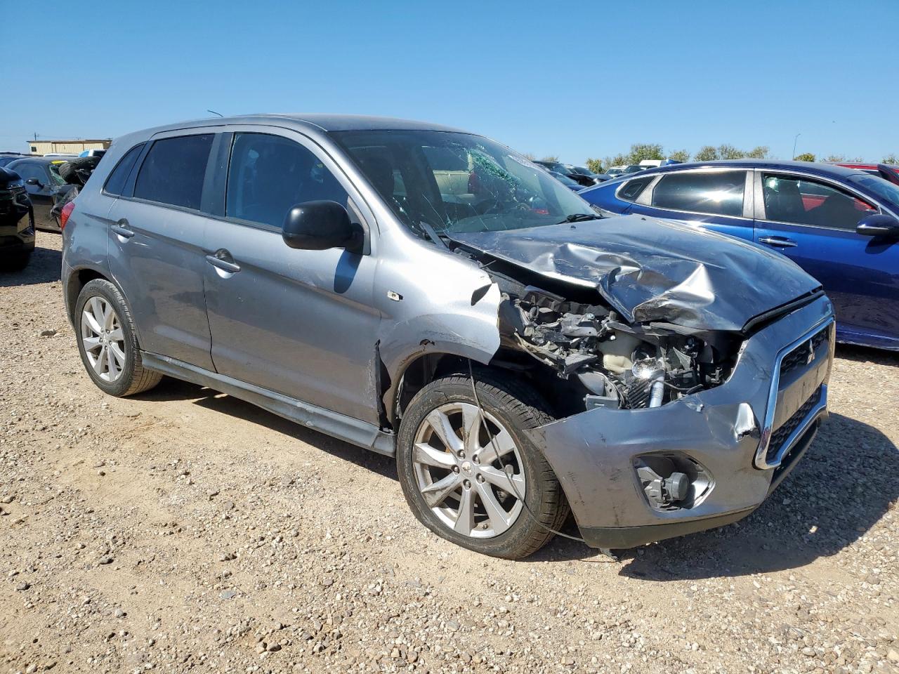 MITSUBISHI OUTLANDER ES