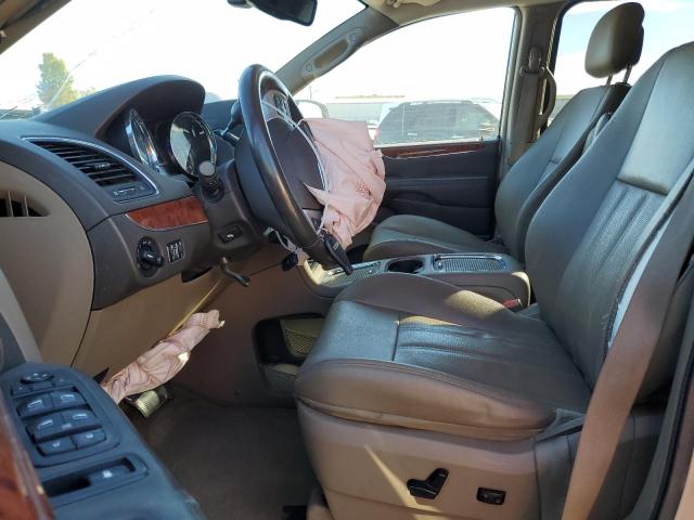 2014 CHRYSLER TOWN & COU - 2C4RC1CG1ER453439