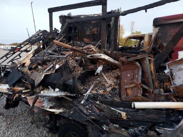 2012 HITCHHIKER TRAV TRAIL #3276384678