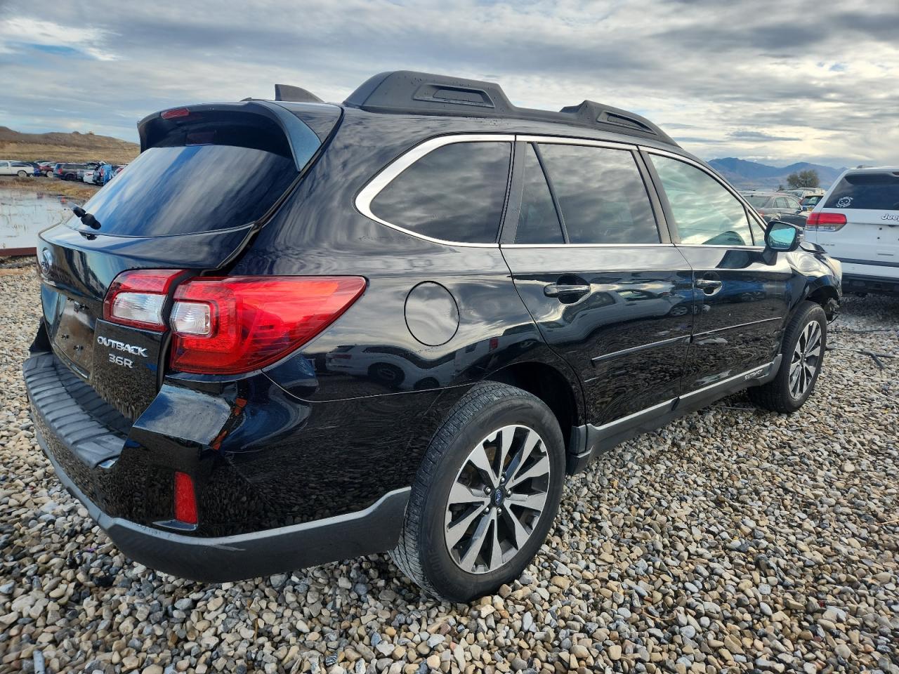 SUBARU OUTBACK 3.6R LIMITED
