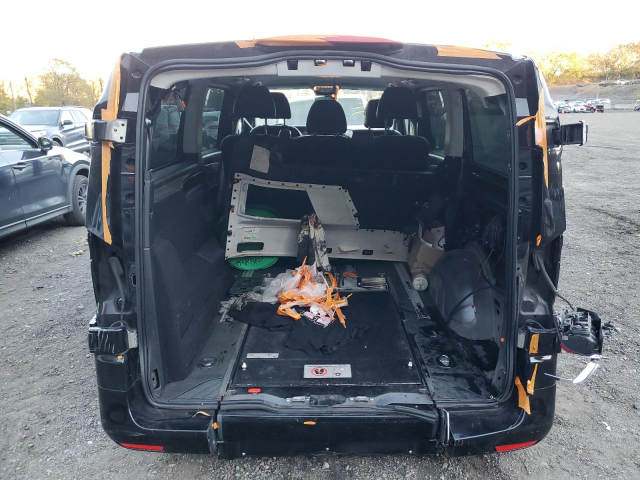 MERCEDES-BENZ METRIS