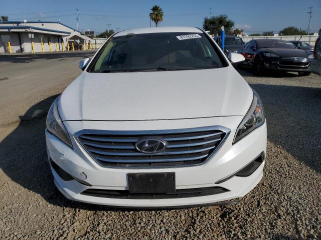 2016 HYUNDAI SONATA SE 5NPE24AF8GH353982
