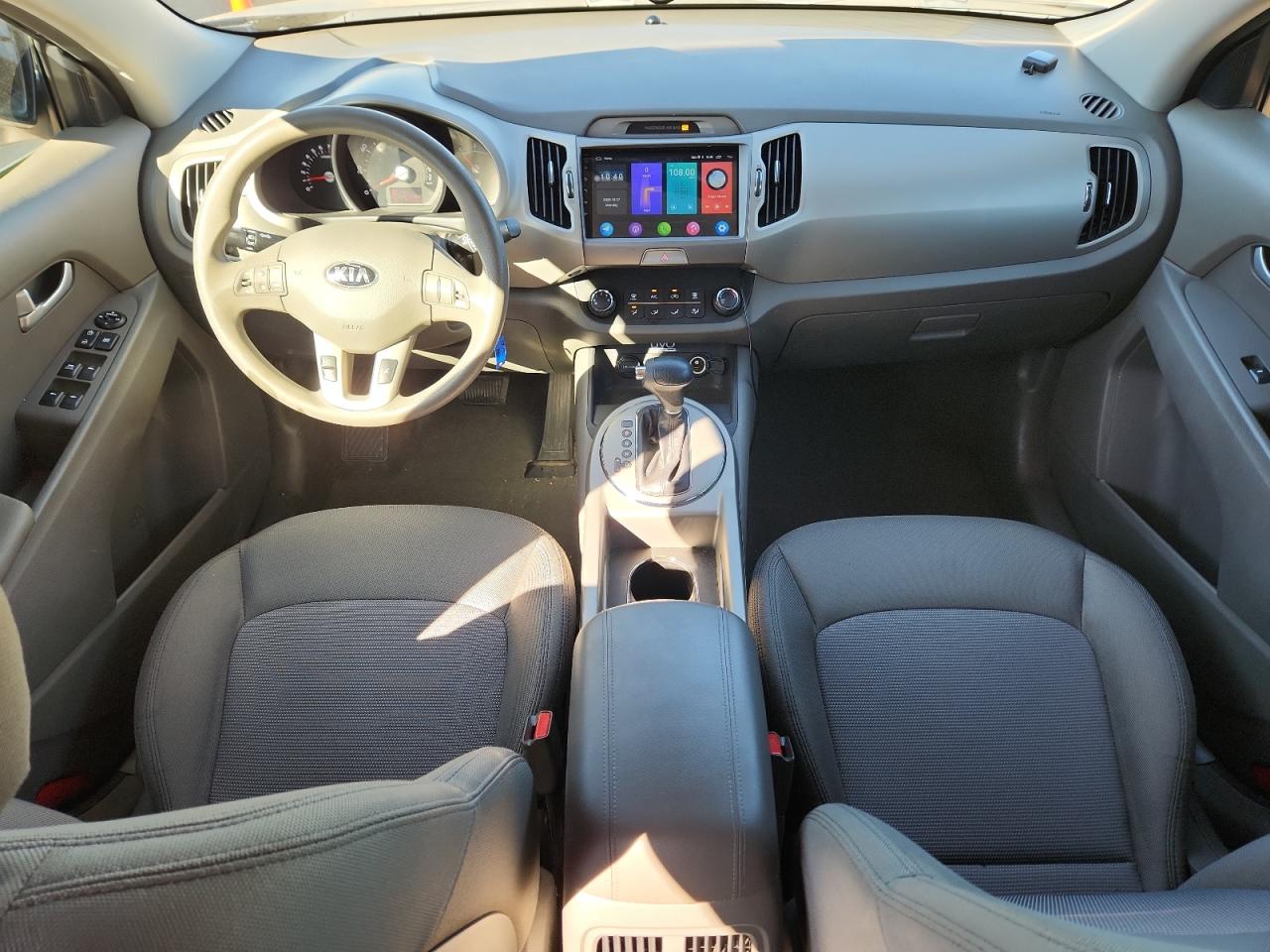 KIA SPORTAGE LX