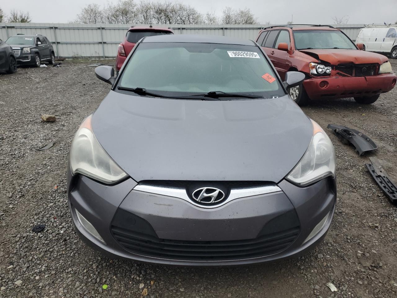 HYUNDAI VELOSTER