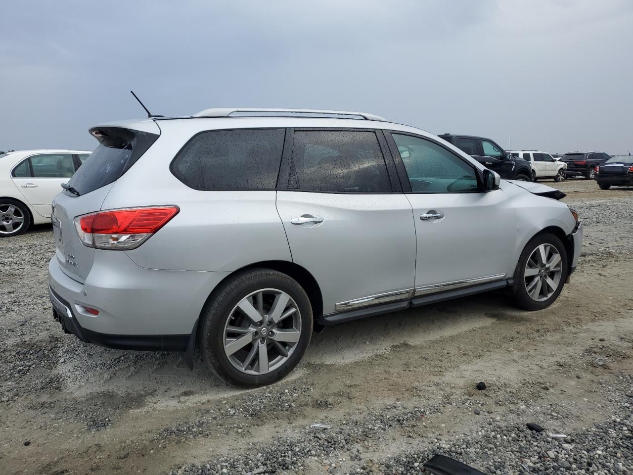 NISSAN PATHFINDER S