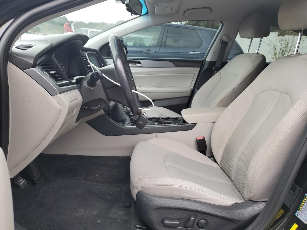 HYUNDAI SONATA SPORT