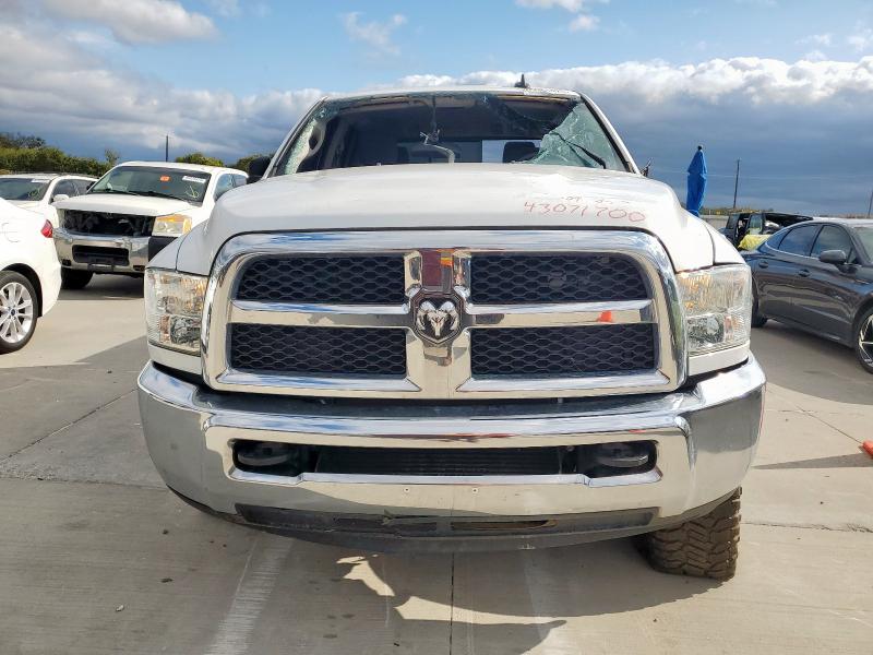 2017 RAM 2500 SLT - 3C6UR5DL4HG776395