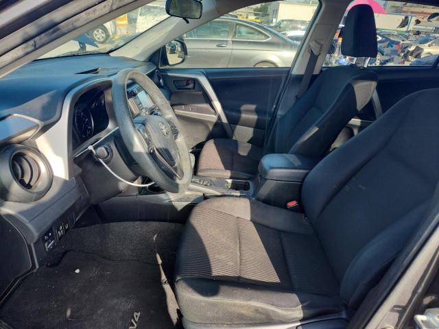 2018 TOYOTA RAV4 LE - JTMZFREV0JJ158204