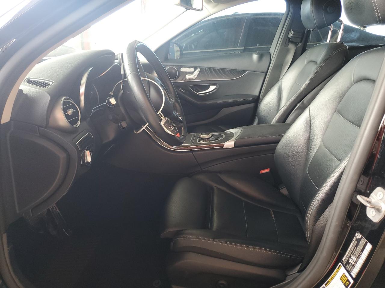 MERCEDES-BENZ C-CLASS 300