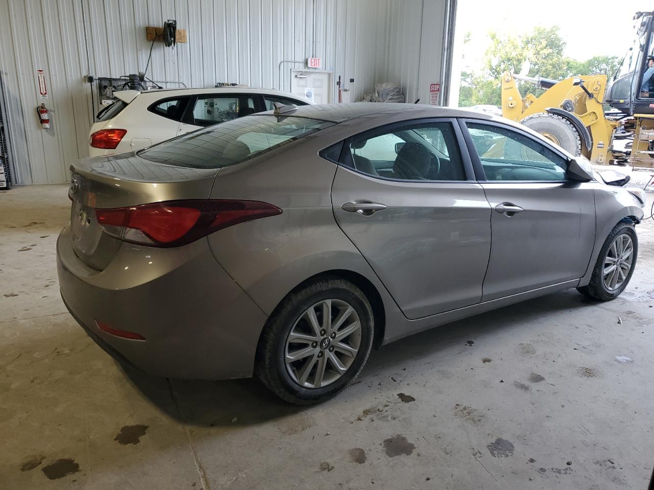 HYUNDAI ELANTRA SE