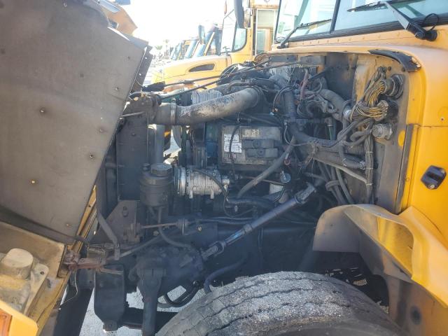 2004 IC CORPORATION CE SERIES SCHOOL #3273851177