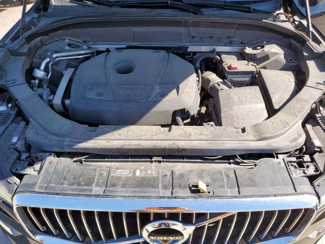 VOLVO XC60 T5 INSCRIPTION