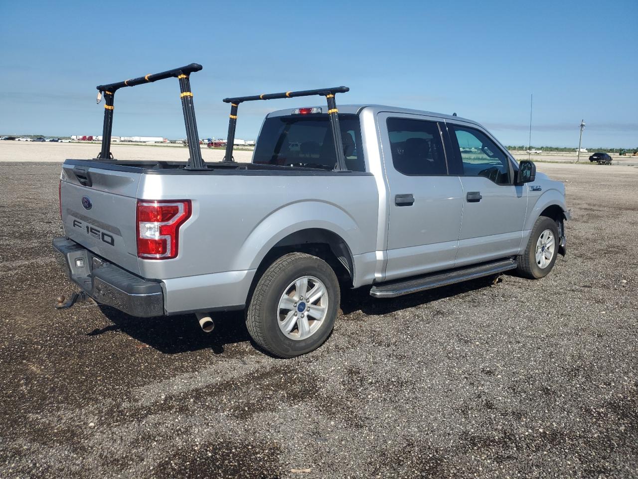 FORD F-150 SUPERCREW